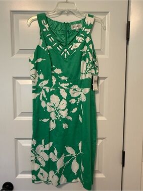 Studio I Green and White Floral Midi Dress